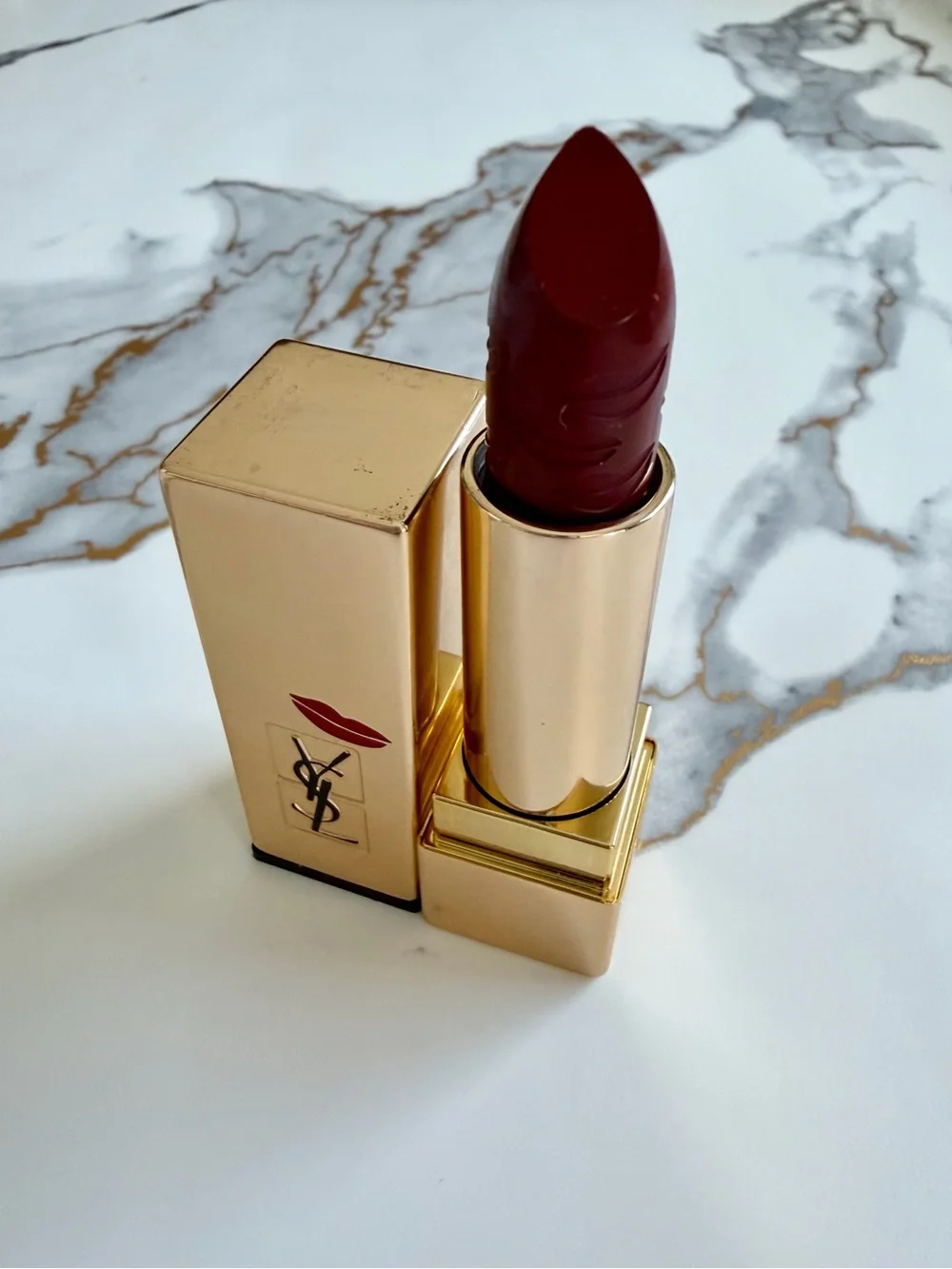 Yves Saint Laurent Limited Edition Lipstick in Shade 71 Black Red RARE! LOVE! ❤️